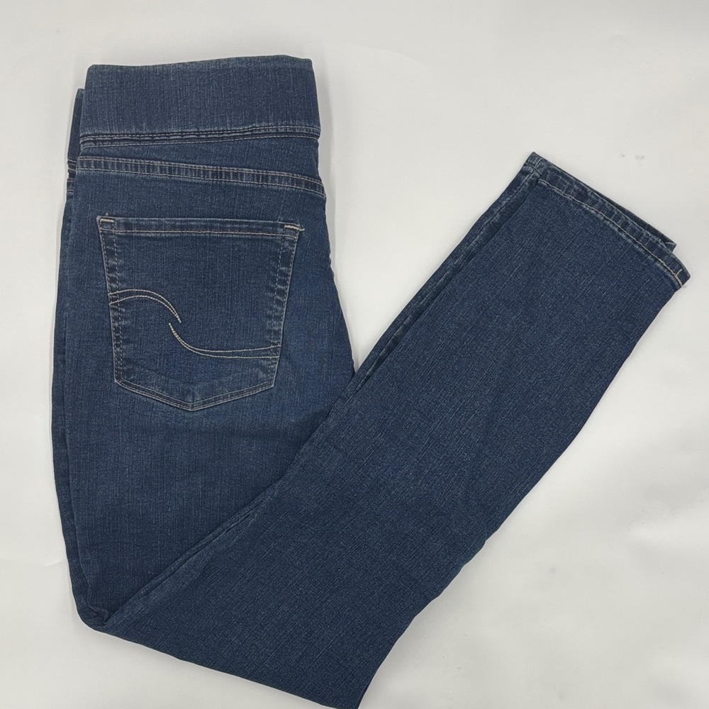 Levi Strauss & Co. Signature Gold Totally Shaping Pull-On Skinny Jeans